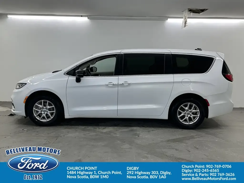 Chrysler Pacifica 2024 photo 5