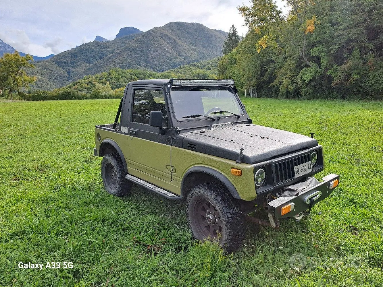 Suzuki Samurai 1988 photo 2