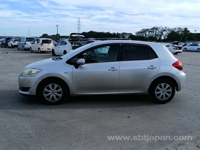 Toyota Auris 2008 photo 4