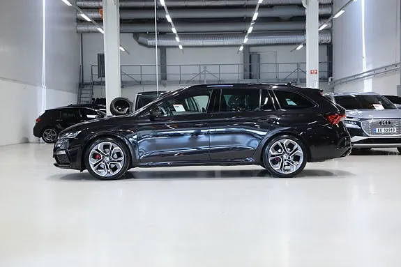 Skoda Octavia Rs 2024 photo 4