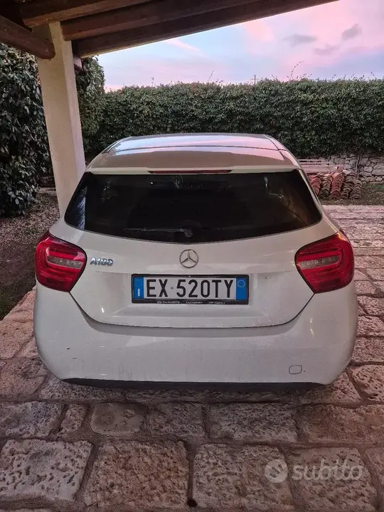 Mercedes-Benz A 2014 photo 3