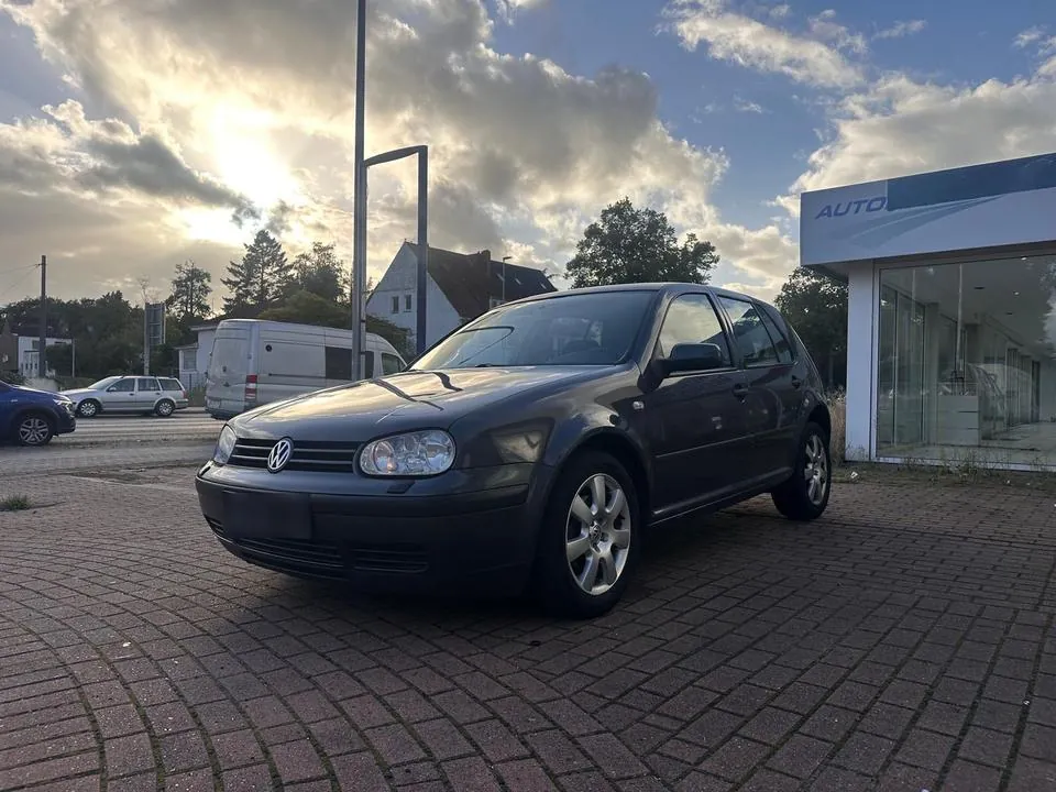 Volkswagen Golf 4