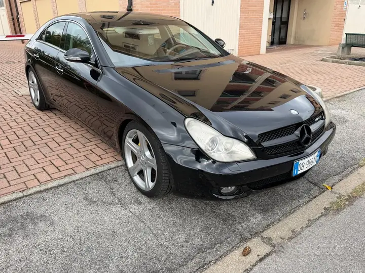 Mercedes-Benz Cls 320 Cdi 2006 photo 2