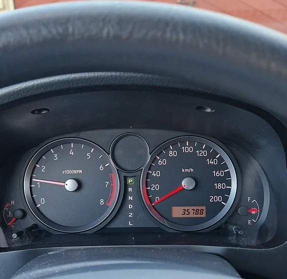 Suzuki Liana 2005 photo 2