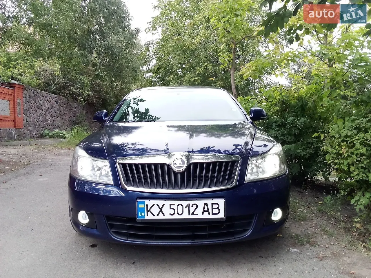 Skoda Octavia 2011 photo 2