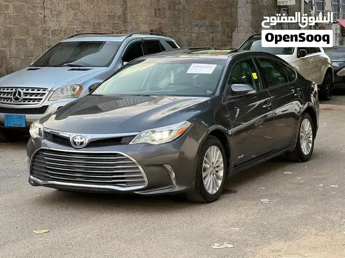 Toyota Avalon 2013 photo 2
