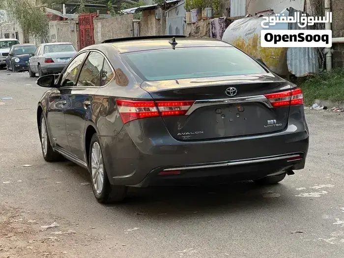 Toyota Avalon 2013 photo 3
