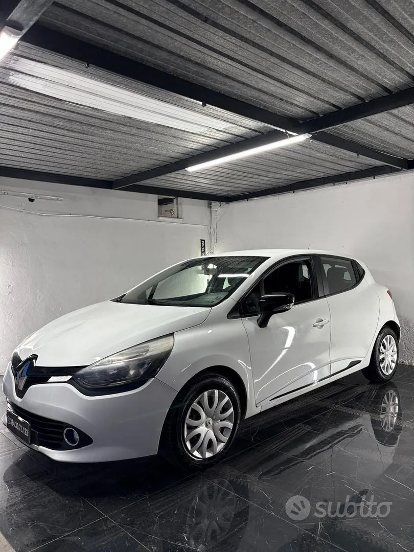 Renault Clio 2014 photo 5