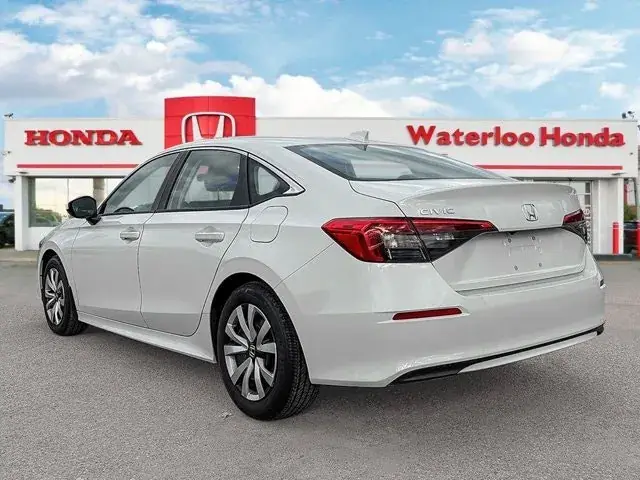 Honda Civic 2024 photo 3