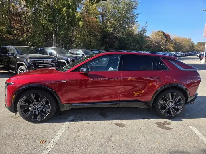 Cadillac Lyriq 2026 photo 5