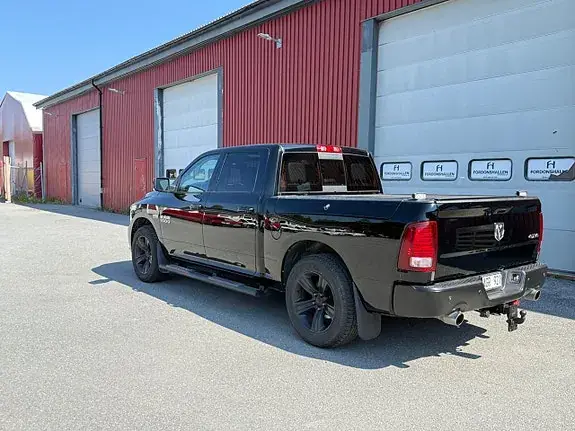 Dodge Ram 1500 2014 photo 3
