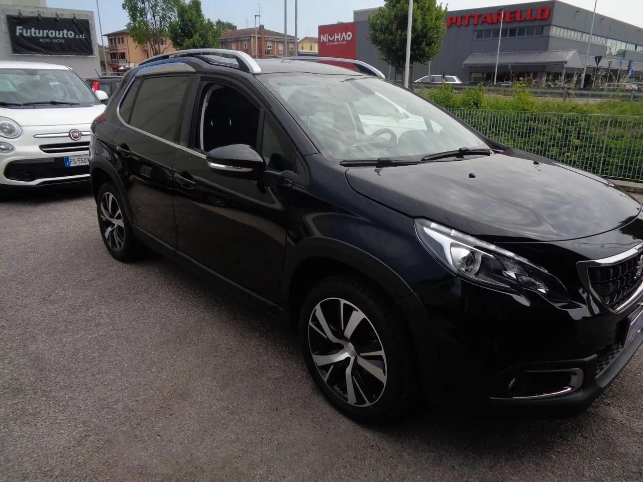 Peugeot 2008 2017 photo 3