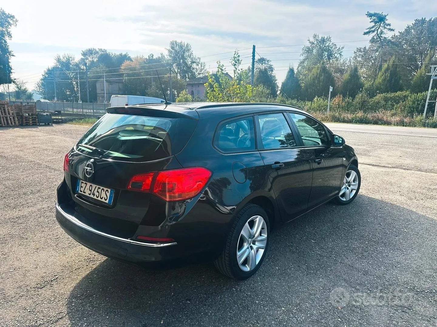 Opel Astra 2015 photo 4