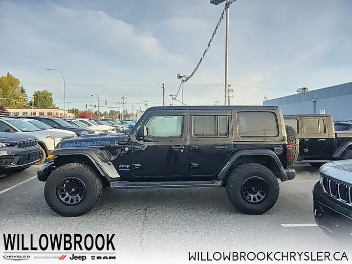 Jeep Wrangler 2021 photo 2
