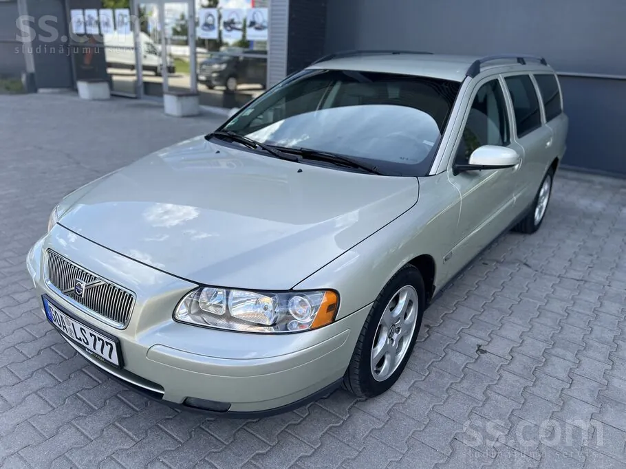 Volvo V70 2005 photo 3