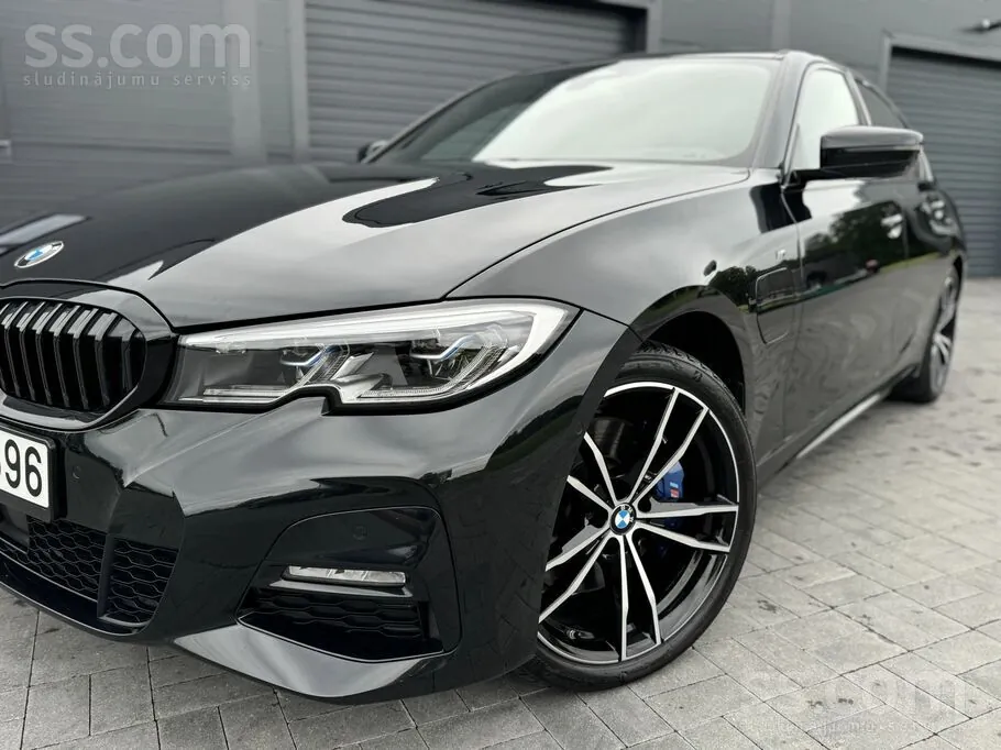 BMW 330E 2021 photo 4