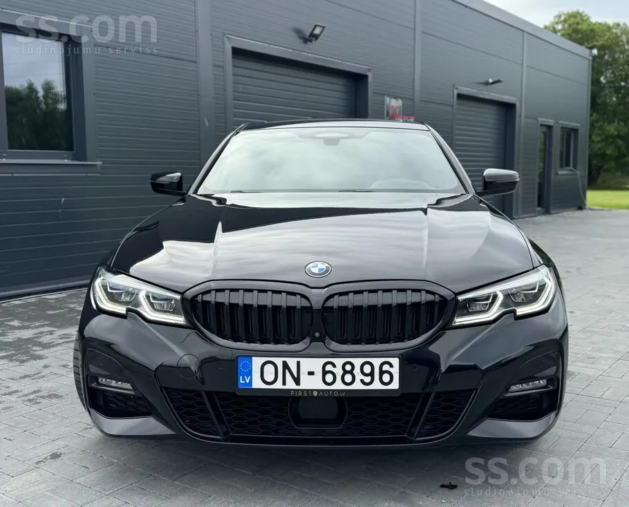 BMW 330E 2021 photo 2
