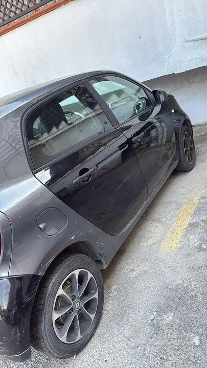 Smart Forfour 2017 photo 2