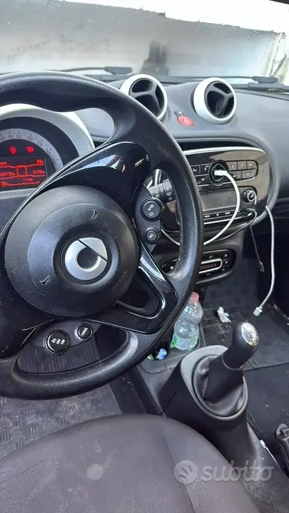 Smart Forfour 2017 photo 5