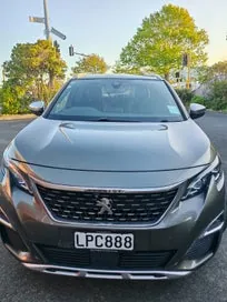Peugeot 5008 2018 photo 2