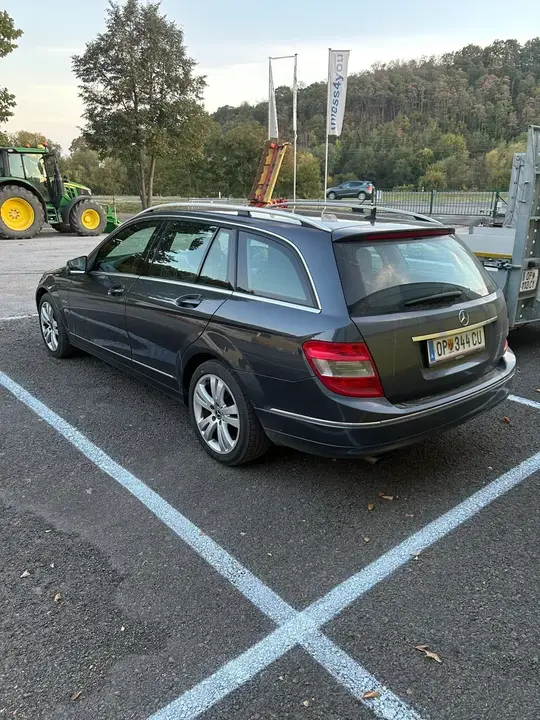Mercedes-Benz C-Class 2009 photo 3