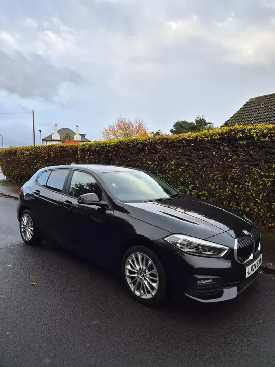 BMW 1 Series 2024 photo 2