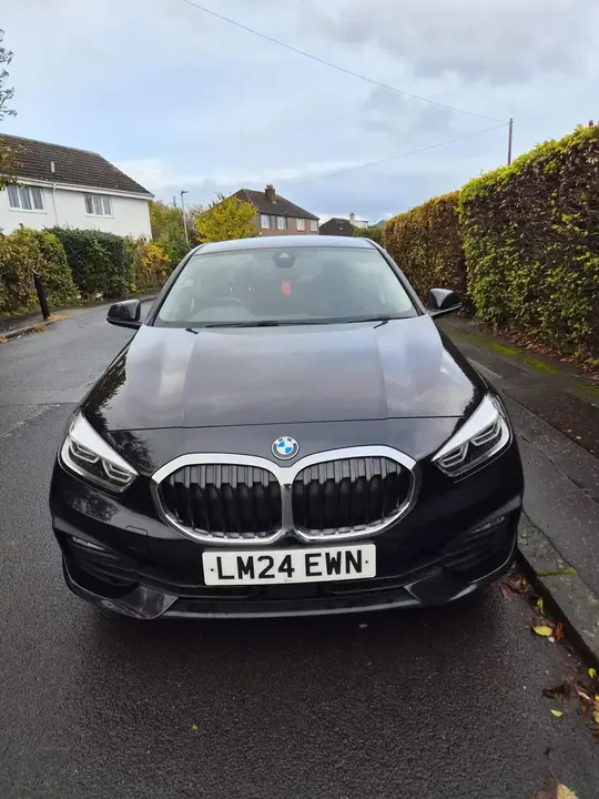 BMW 1 Series 2024 photo 3