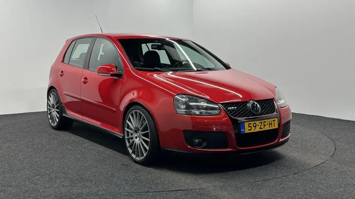 Volkswagen Golf 2008 photo 3