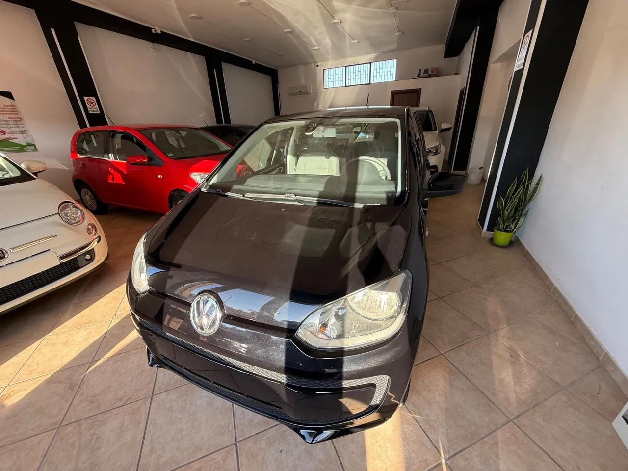 Volkswagen Up