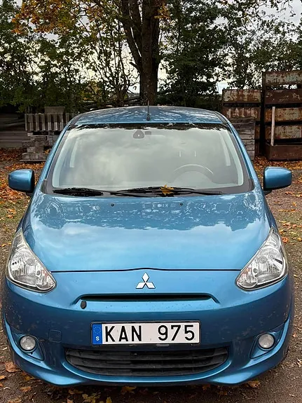 Mitsubishi Space Star 2013 photo 5