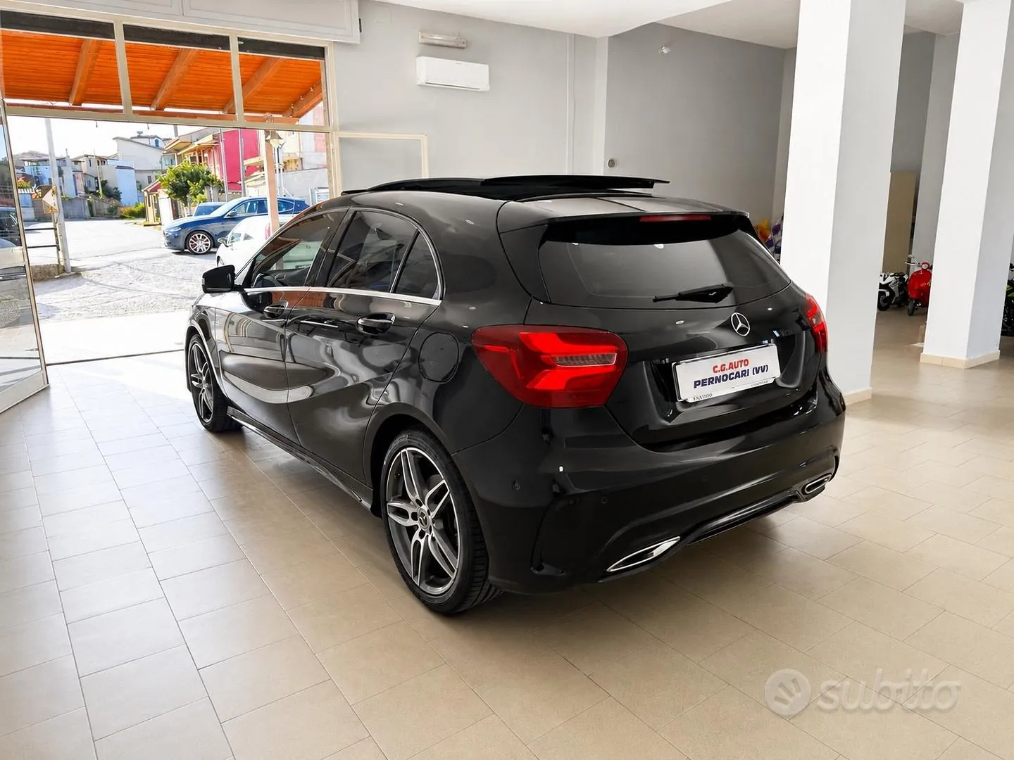 Mercedes-Benz A-Class 2018 photo 3