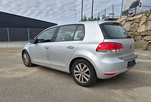 Volkswagen Golf Vi 2012 photo 2
