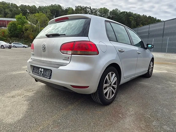 Volkswagen Golf Vi 2012 photo 3