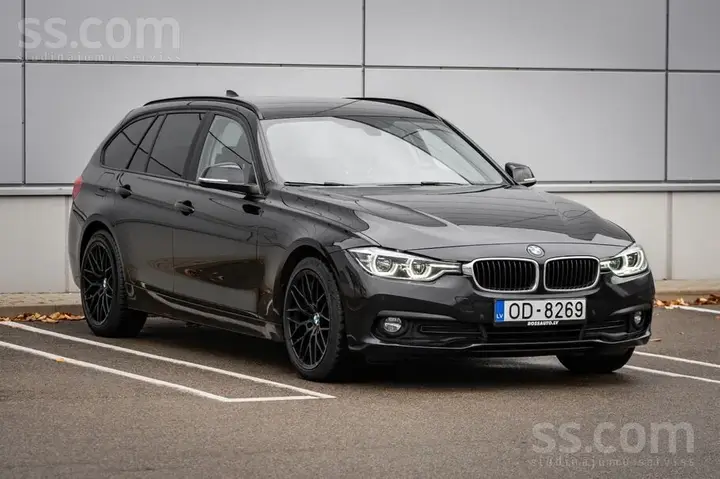 BMW 318D 2019 photo 3