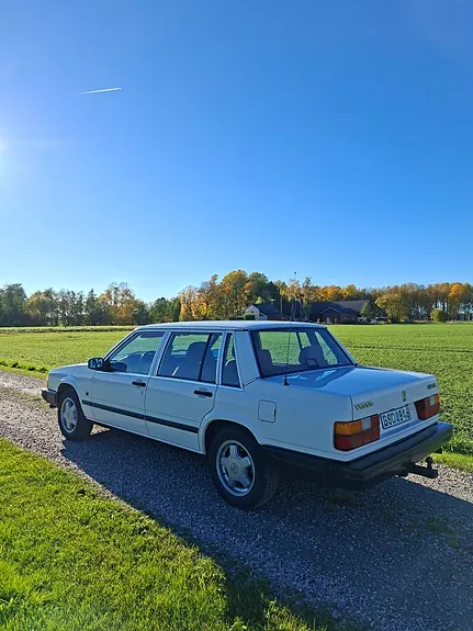Volvo 740 1987 photo 4