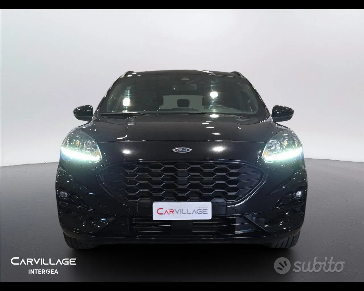 Ford Kuga 2022 photo 2