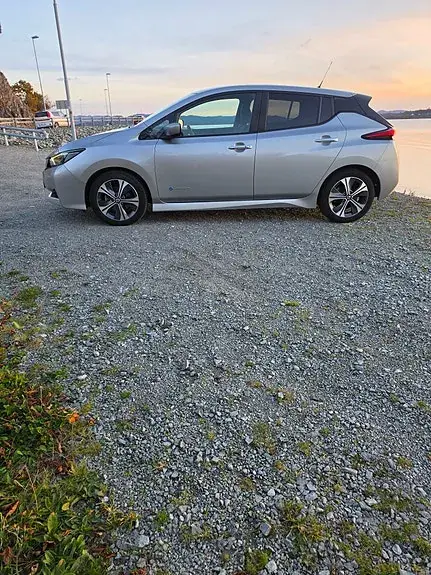 Nissan Leaf 2019 photo 4