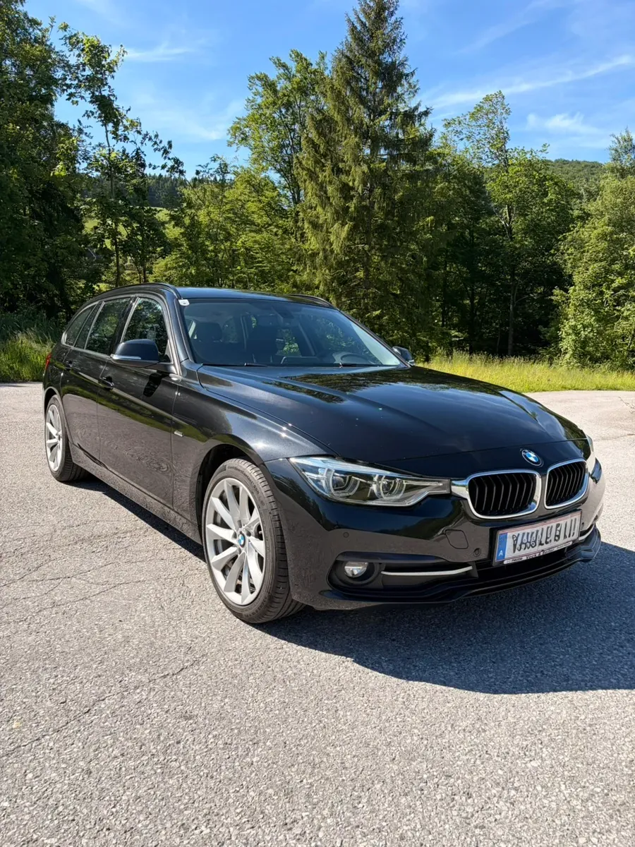 BMW 3 Series 2017 photo 3