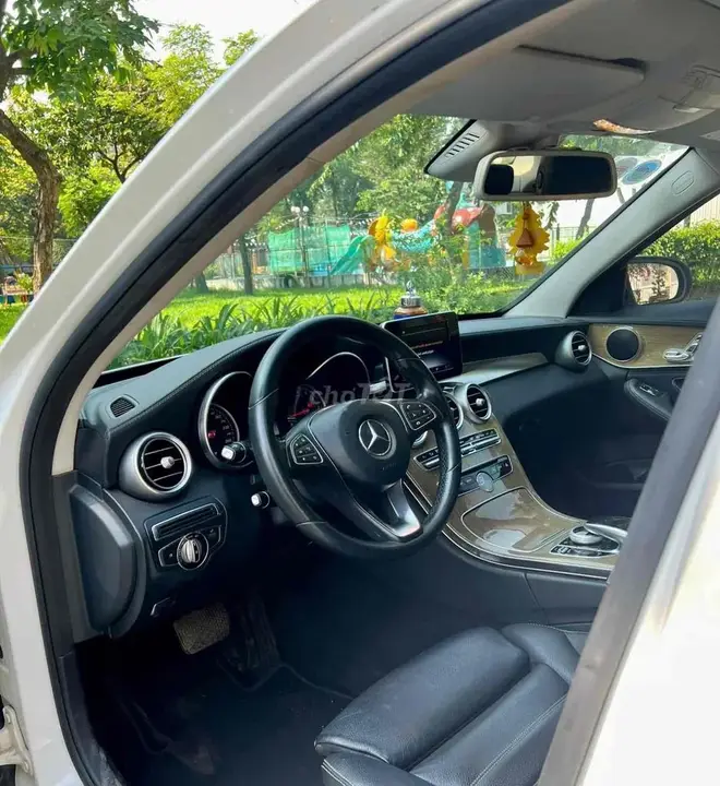Mercedes-Benz C-Class 2016 photo 4