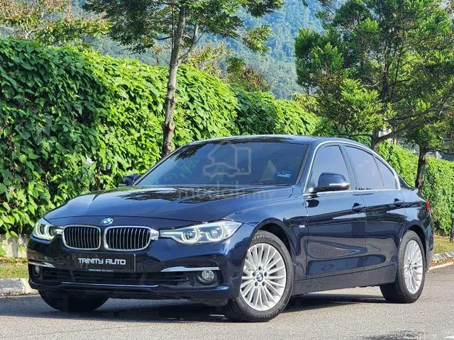 BMW 318I