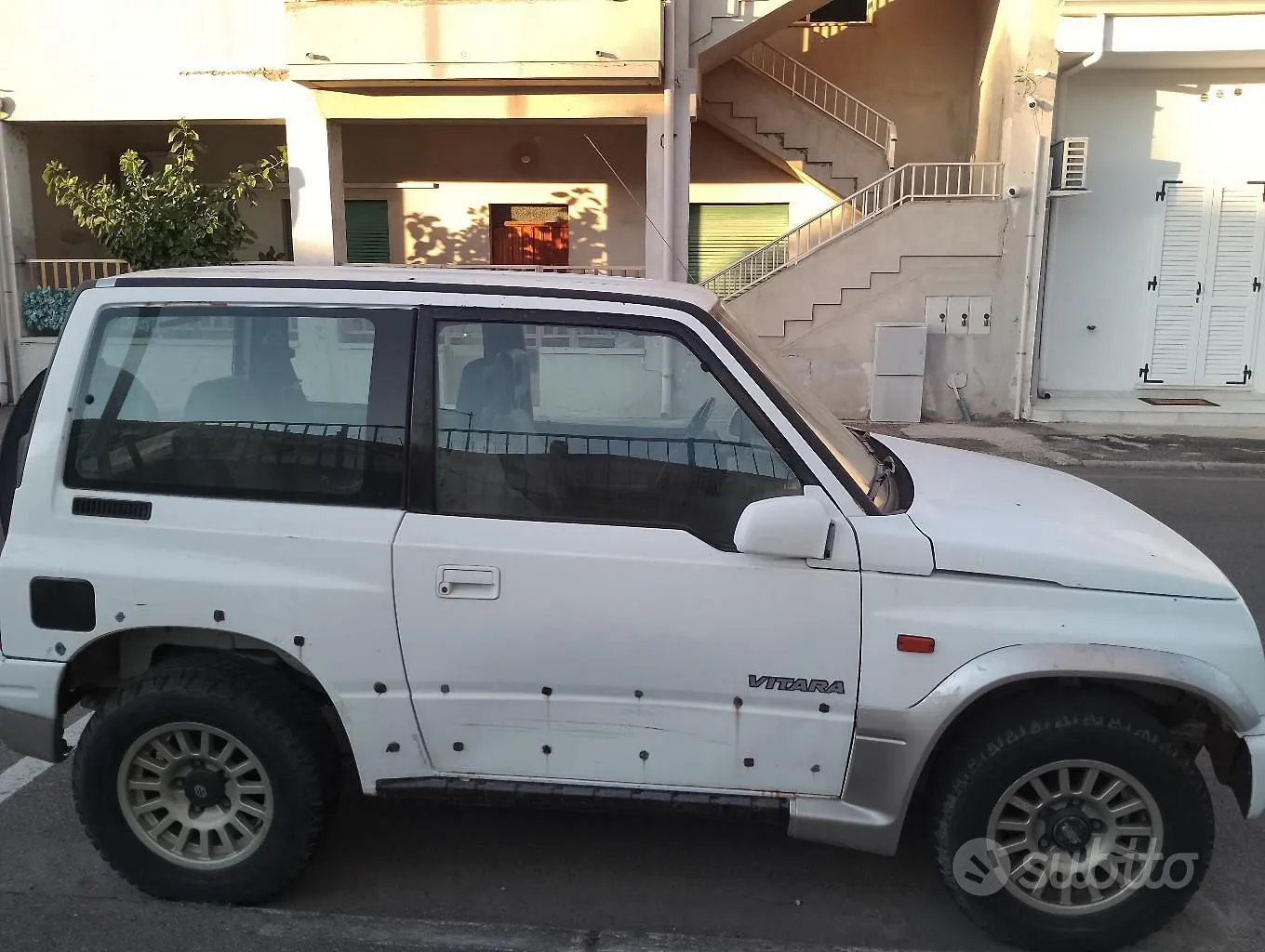 Suzuki Vitara 1997 photo 2
