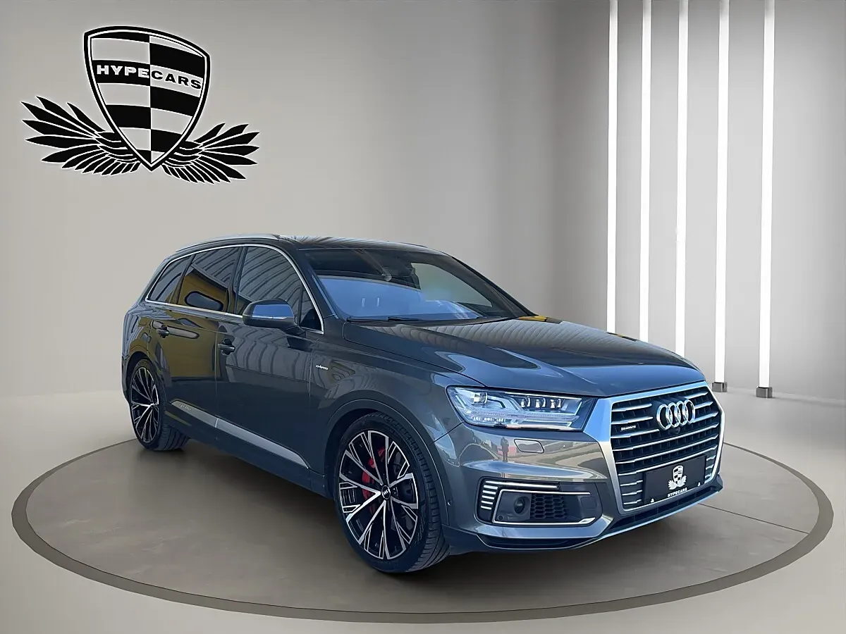 Audi Q7 2018 photo 2
