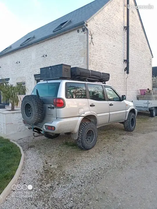 Nissan Terrano 2003 photo 2