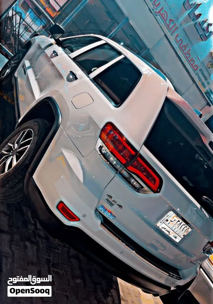 Jeep Grand Cherokee 2019 photo 2