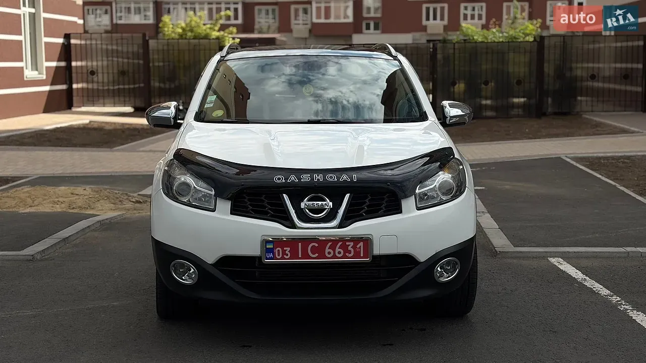 Nissan Qashqai 2012 photo 4