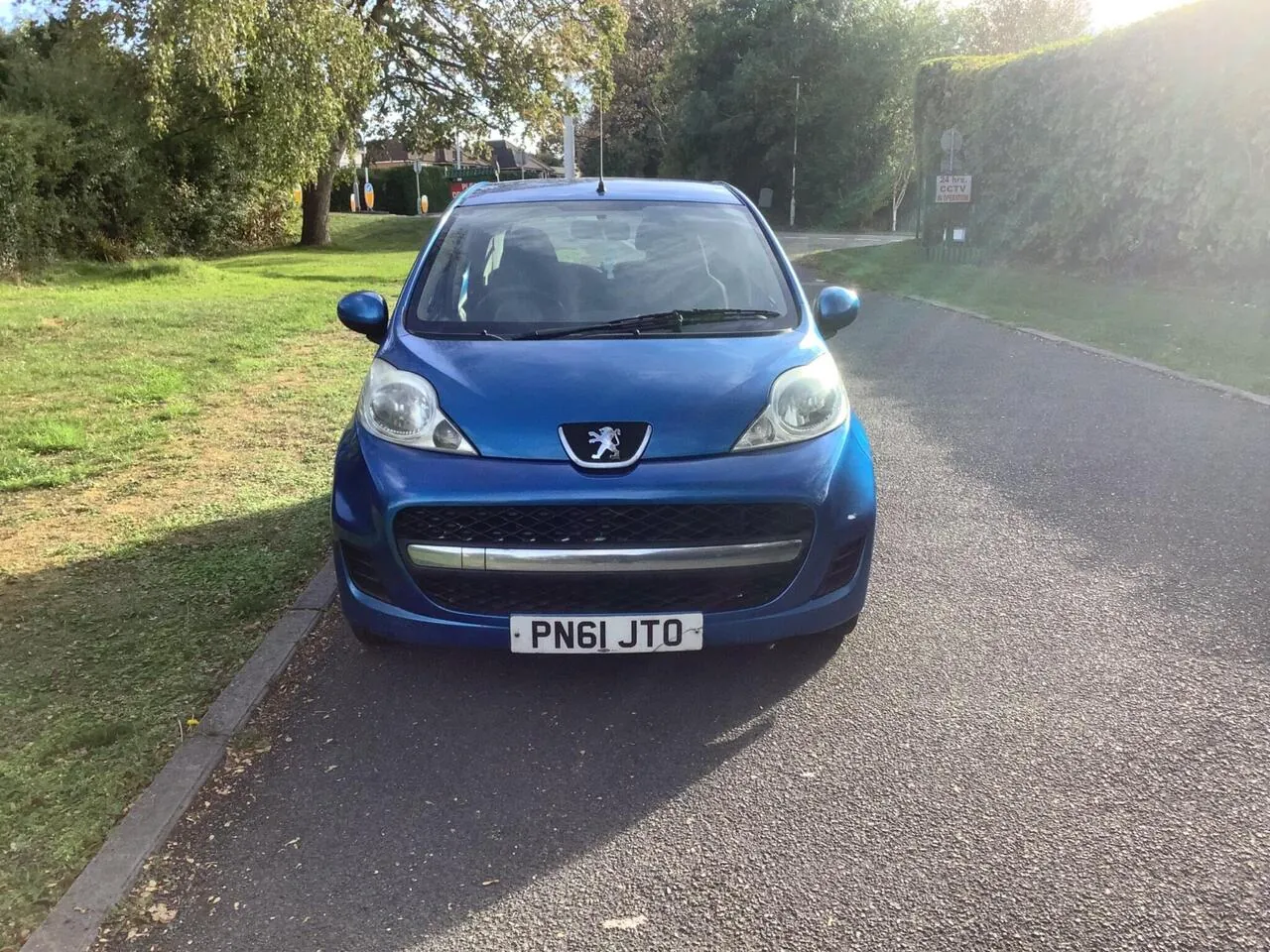 Peugeot 107 2011 photo 2