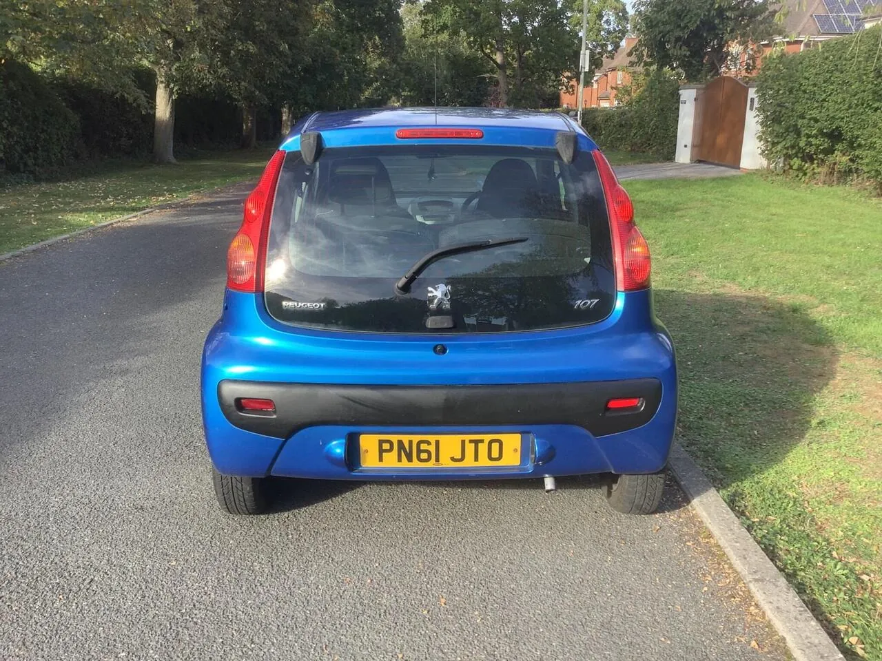 Peugeot 107 2011 photo 3