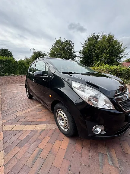 Chevrolet Spark 2012 photo 2