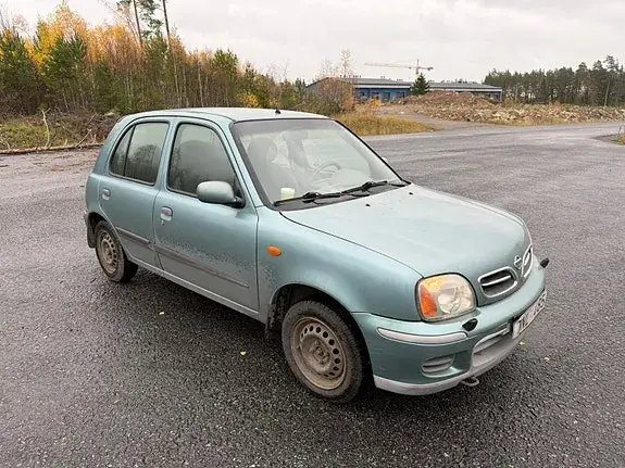 Nissan Micra 2002 photo 2
