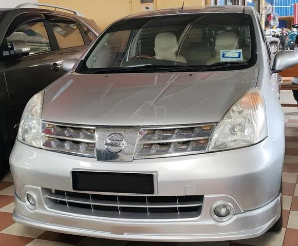 Nissan Grand Livina